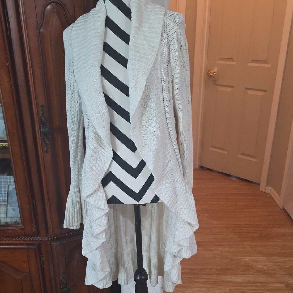 Cream Ruffled Cardigan